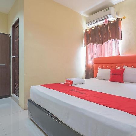 Reddoorz Syariah At Jalan Cilik Riwut Kapuas Hotel Kualakapuas ภายนอก รูปภาพ