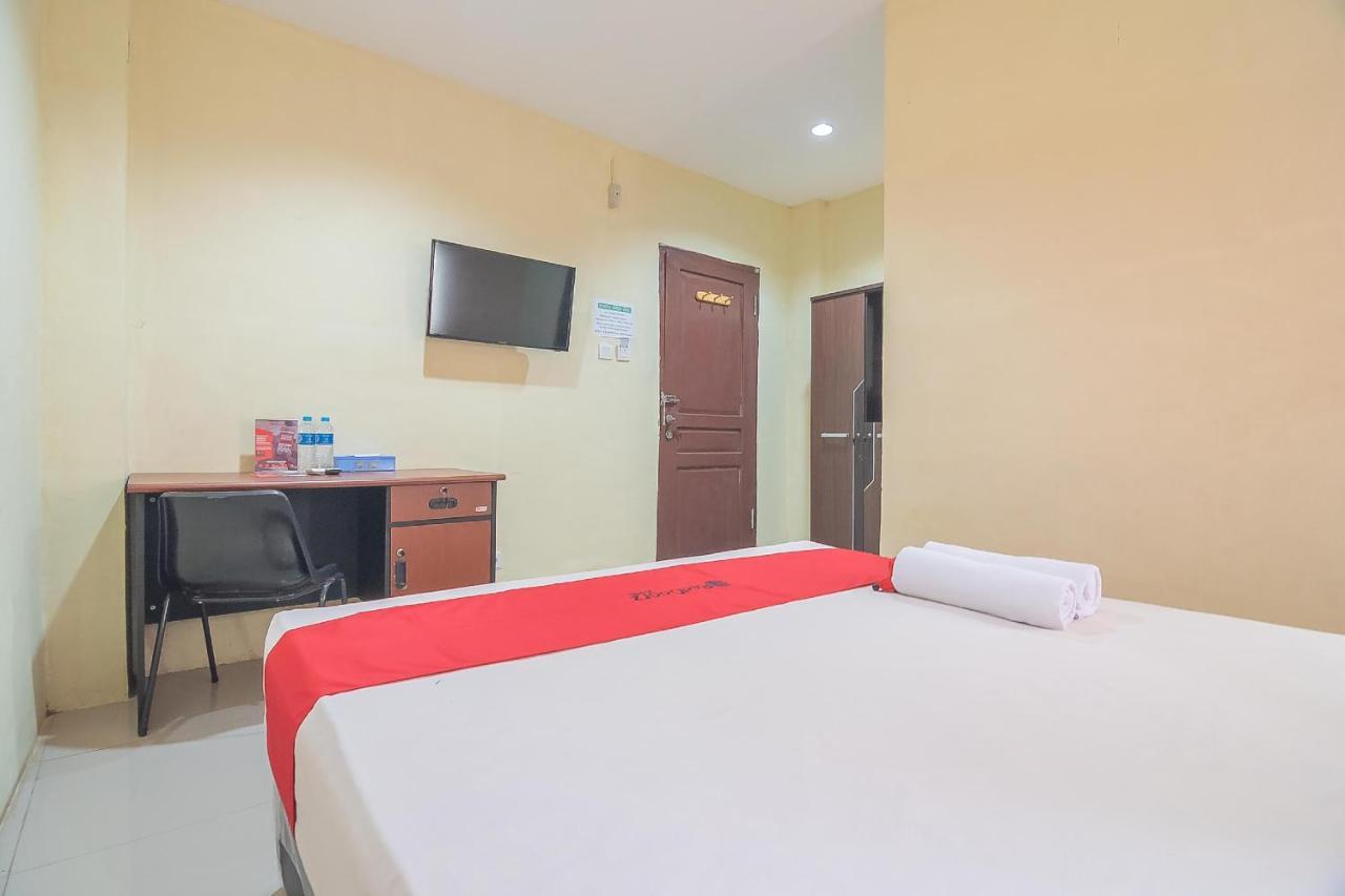 Reddoorz Syariah At Jalan Cilik Riwut Kapuas Hotel Kualakapuas ภายนอก รูปภาพ